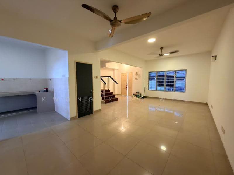 2-storey Terraced House for Sale in Kota Emerald (Rawang) - Kwong Xiao Wei - Living Room - PropertyGuru.com.my
