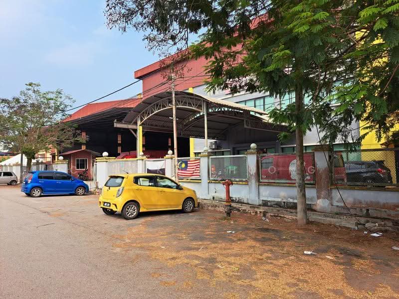 Gudang untuk Disewa di Bandar Indera Mahkota (Kuantan) - CHIA KUM HOONG - Exterior - PropertyGuru.com.my