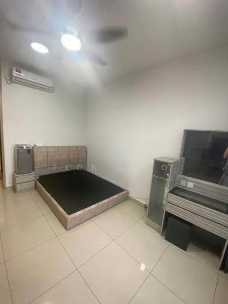 Service Residence for Sale at Veranda Residence - Fion Choo - Bedroom - PropertyGuru.com.my