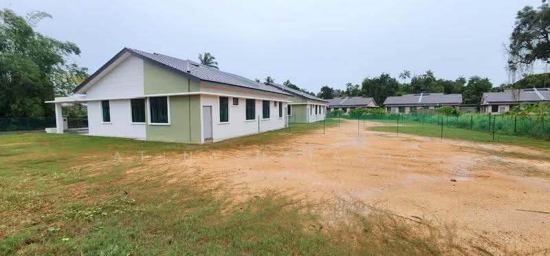 Rumah Berkembar untuk Dijual di Kuantan (Pahang) - Atina Natasha - Exterior - PropertyGuru.com.my