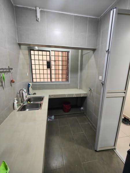 Pangsapuri untuk Dijual di SD Apartments II - SC Yap - Kitchen - PropertyGuru.com.my