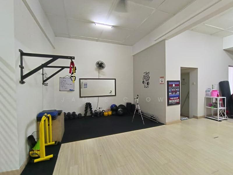 Shop for Rent in Alam Budiman (Shah Alam) - James Chow - Gym - PropertyGuru.com.my