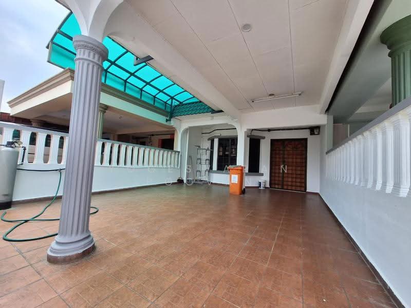 2-storey Terraced House for Sale in Klang (Selangor) - Yogesvaran Poovan - Exterior - PropertyGuru.com.my