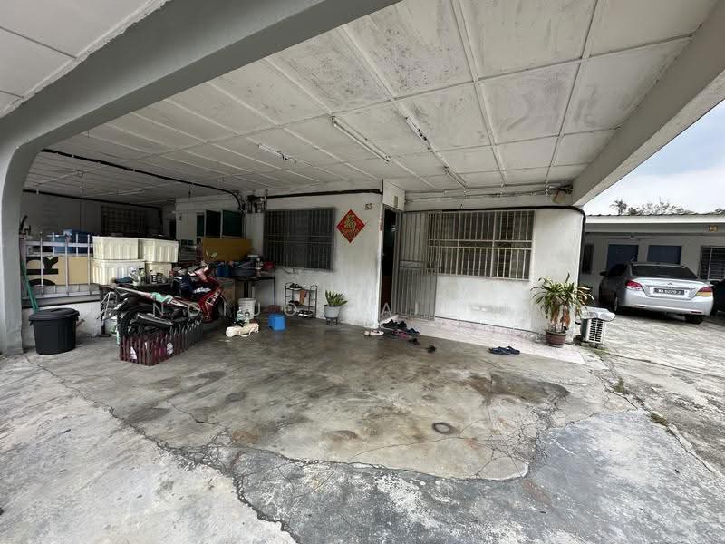 Terraced House for Sale in Seri Kembangan (Selangor) - Ngiuo Vai Yan - Exterior - PropertyGuru.com.my