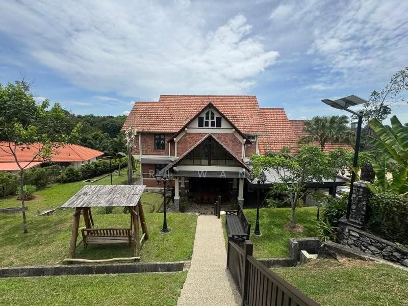 Bungalow House for Sale in Johor Bahru (Johor) - Seri Wangi - PropertyGuru.com.my
