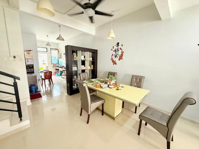 2-storey Terraced House for Sale in Bandar Tasik Puteri (Rawang) - Kwong Xiao Wei - Dining Room - PropertyGuru.com.my