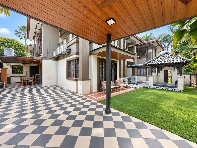 Semi-Detached House for Sale in Bukit Jelutong (Shah Alam) - Sheikh Imran - Exterior - PropertyGuru.com.my