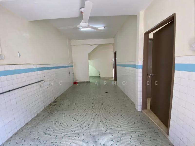 2-storey Terraced House for Rent in Johor Bahru (Johor) - Hong Charng Lee - Corridor - PropertyGuru.com.my
