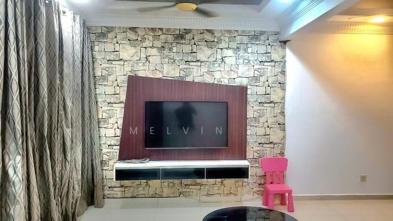 2-storey Terraced House for Sale in Seri Kembangan (Selangor) - Melvin . - Living Room - PropertyGuru.com.my