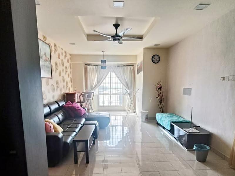 Pangsapuri untuk Disewa di Permas Ville Apartment - Lywen Thye - Living Room - PropertyGuru.com.my