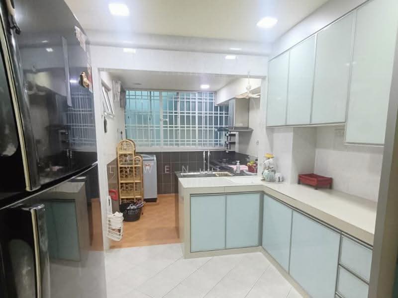 Pangsapuri untuk Disewa di Permas Ville Apartment - Lywen Thye - Kitchen - PropertyGuru.com.my