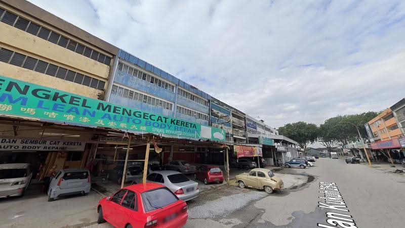 Kilang Teres untuk Dijual di Taman Sri Muda (Shah Alam) - Alven Lim - Exterior - PropertyGuru.com.my