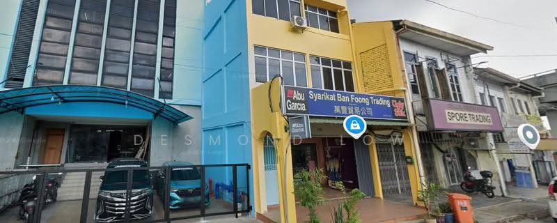 Kedai untuk Disewa di Pekan Ampang (Ampang) - Desmond Low - Exterior - PropertyGuru.com.my