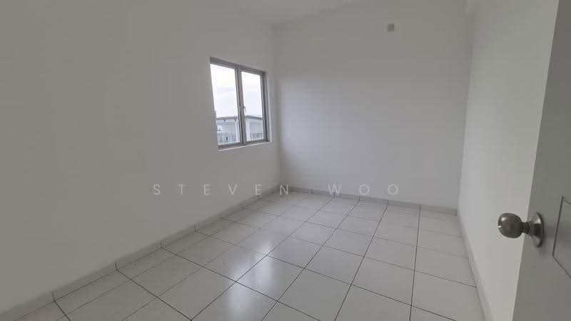 Service Residence for Sale at Axis Crown - Steven Woo - Interior - PropertyGuru.com.my