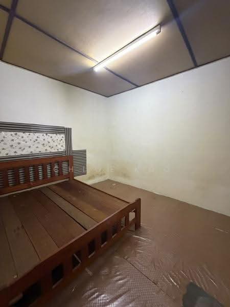 1.5-storey Terraced House for Sale in Taman Sri Muda (Shah Alam) - Chloe Koo - Bedroom - PropertyGuru.com.my