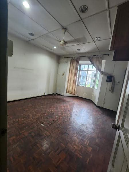 2-storey Terraced House for Sale in Kelana Jaya (Petaling Jaya) - Chloe Koo - Living Room - PropertyGuru.com.my