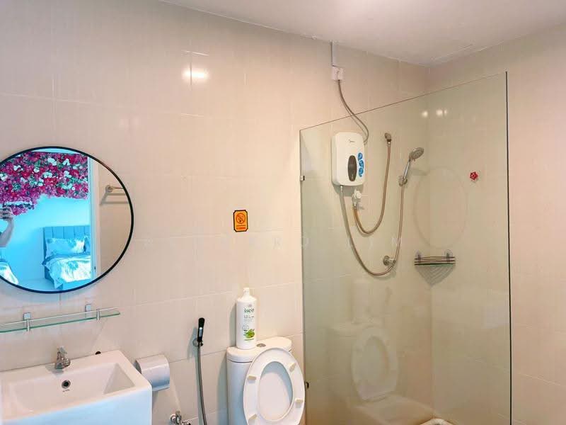 Retail Office for Sale in Taman Bayu Puteri (Johor Bahru) - Bernard Lim - Bathroom - PropertyGuru.com.my