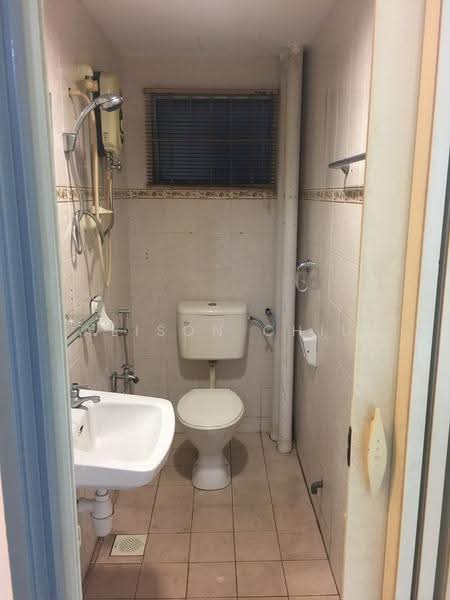 Pangsapuri untuk Dijual di Vista Magna - Alison Chiu - Bathroom - PropertyGuru.com.my