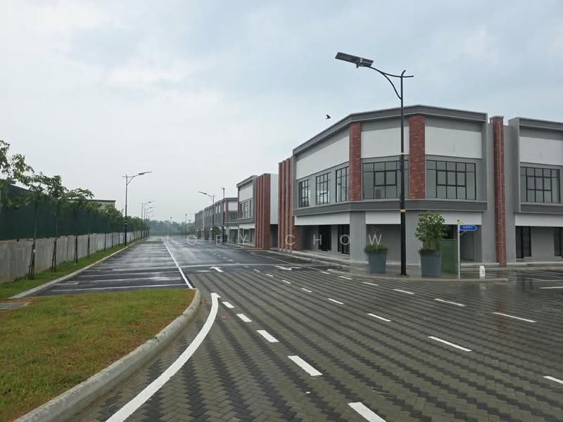Shop / Office for Rent in Rawang (Selangor) - Joey Chow - Exterior - PropertyGuru.com.my