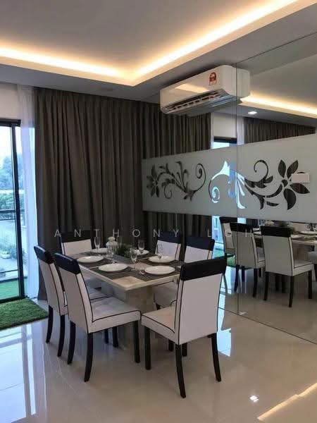 Condominium for Sale at Raffel Tower - Anthony Loh - Dining Room - PropertyGuru.com.my