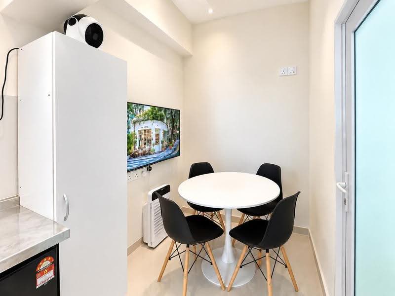 Rumah Flat untuk Disewa di Taman Koperasi Jelutong - Gene Lim - Dining Room - PropertyGuru.com.my