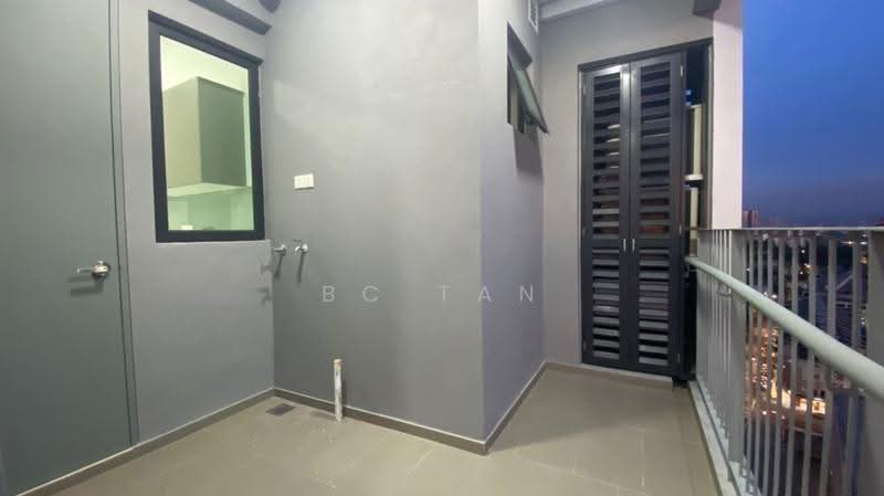 Kediaman Servis untuk Disewa di Fortune Centra - BC TAN - Balcony - PropertyGuru.com.my