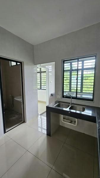 Rumah Teres 2.5-Tingkat untuk Disewa di Seremban (Negeri Sembilan) - Marcus Yeow - Kitchen - PropertyGuru.com.my