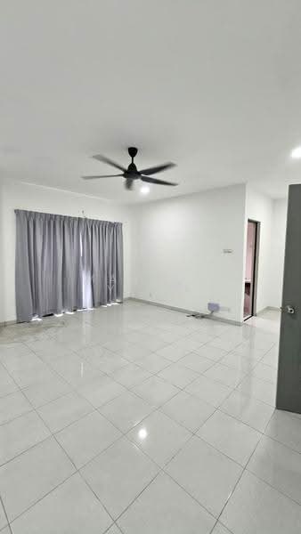 Rumah Teres 2.5-Tingkat untuk Disewa di Seremban (Negeri Sembilan) - Marcus Yeow - Living Room - PropertyGuru.com.my