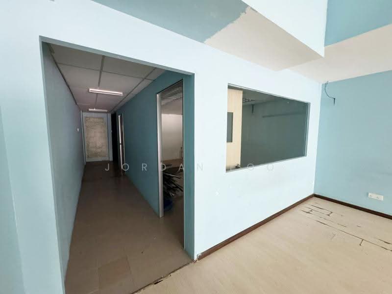 Kedai / Pejabat untuk Disewa di Pulau Tikus (Penang) - Jordan Foo - Corridor - PropertyGuru.com.my