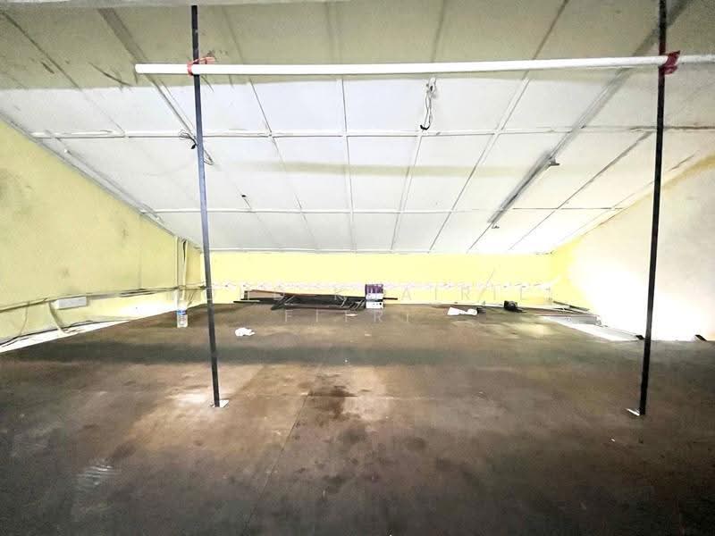 Shop for Rent in Seksyen 20 (Shah Alam) - Mohd Khairil Fitri - Interior - PropertyGuru.com.my