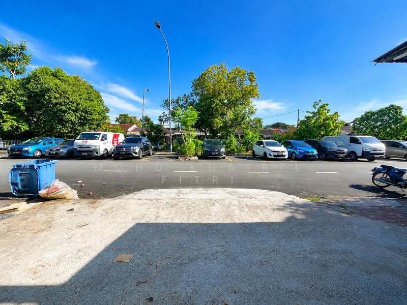 Shop for Rent in Seksyen 20 (Shah Alam) - Mohd Khairil Fitri - Exterior - PropertyGuru.com.my