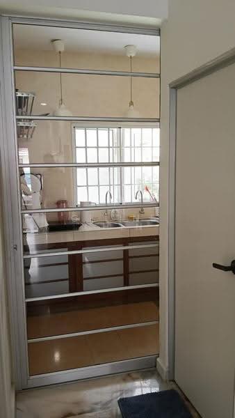 Pangsapuri untuk Dijual di Hilir Kota 1 Apartment - Celine Chen - Kitchen - PropertyGuru.com.my