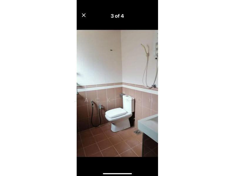 Rumah Bandar untuk Disewa di Bandar Pinggiran Subang (Shah Alam) - Jack Koh - Bathroom - PropertyGuru.com.my