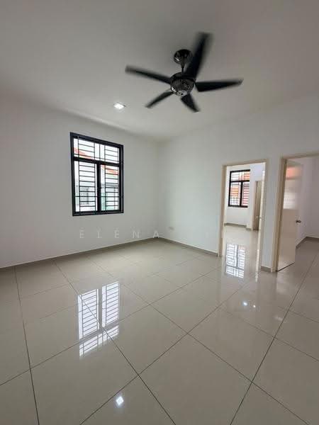 Terraced House for Sale in Taman Mutiara Rini (Skudai) - Elena Lim - Living Room - PropertyGuru.com.my