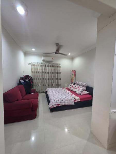 2.5-storey Terraced House for Sale in Sri Petaling (Kuala Lumpur) - Jane Ker - PropertyGuru.com.my