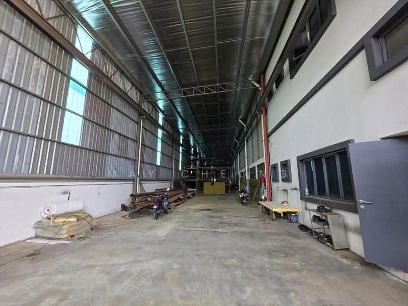Gudang untuk Disewa di Sungai Buloh (Selangor) - May Cheong - Exterior - PropertyGuru.com.my