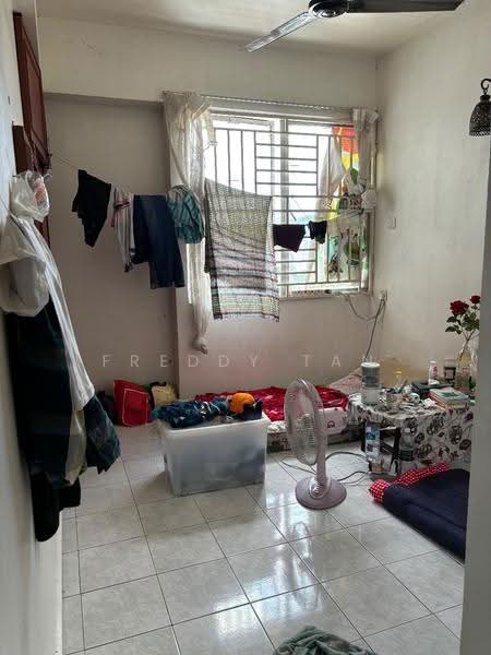 Pangsapuri untuk Dijual di BJ Court Apartment - Freddy Tan - Bedroom - PropertyGuru.com.my