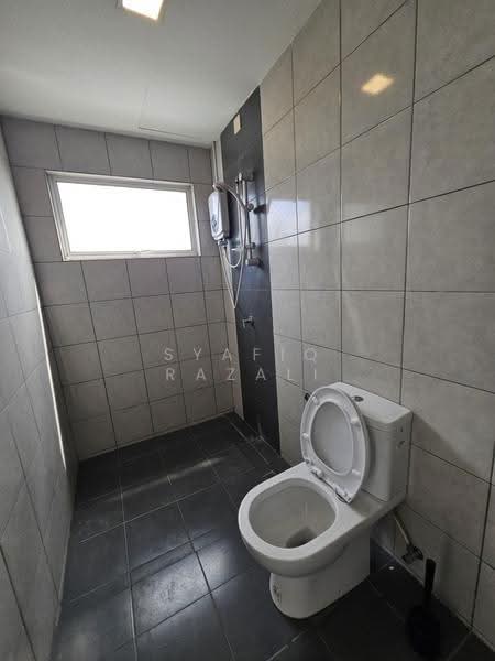 Kondominium untuk Disewa di Puncak 7 - Syafiq Razali - Bathroom - PropertyGuru.com.my