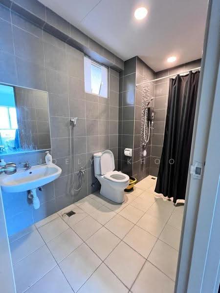 Condominium for Sale at Solaria Residences - Joelyn Khoo - Bathroom - PropertyGuru.com.my
