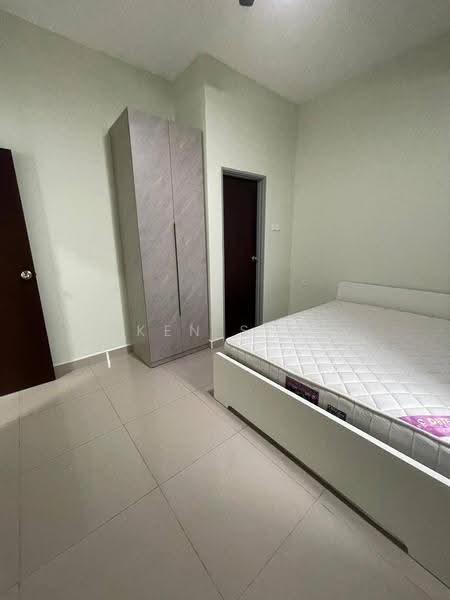 Condominium for Rent at KSL Residence 2 @ Kangkar Tebrau - Ken Sim - Bedroom - PropertyGuru.com.my