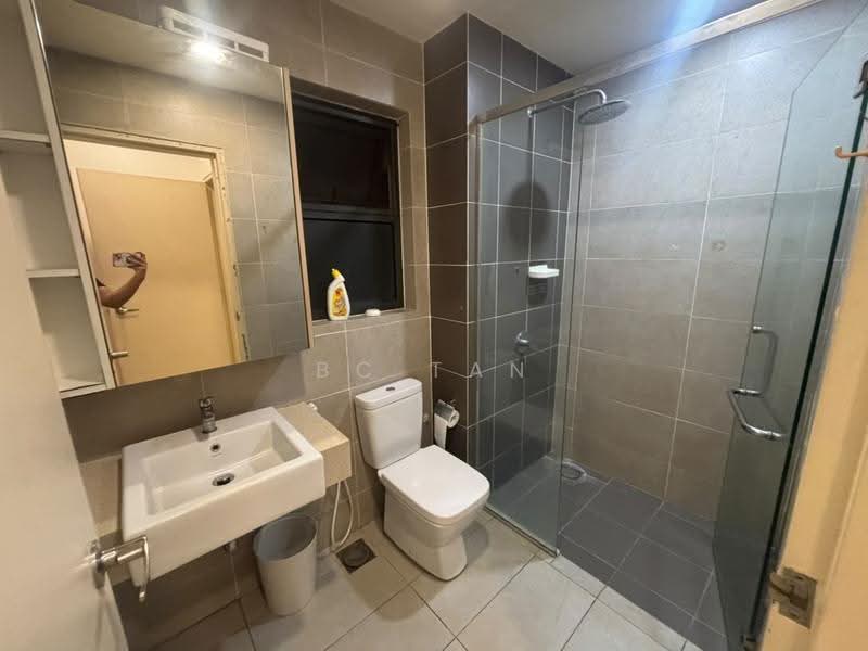 Kondominium untuk Disewa di Lakeville Residence - BC TAN - Bathroom - PropertyGuru.com.my