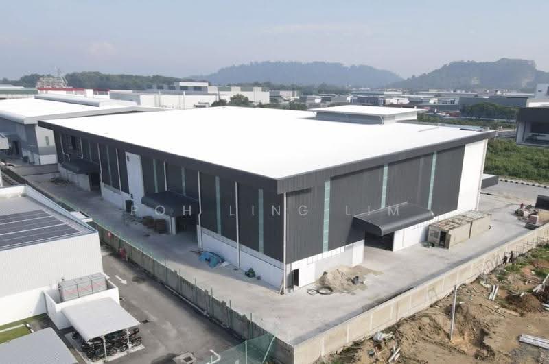 Detached Factory for Rent in Bukit Minyak (Penang) - Poh Ling Lim - Exterior - PropertyGuru.com.my