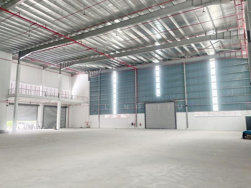 Detached Factory for Rent in Bukit Minyak (Penang) - Poh Ling Lim - Interior - PropertyGuru.com.my