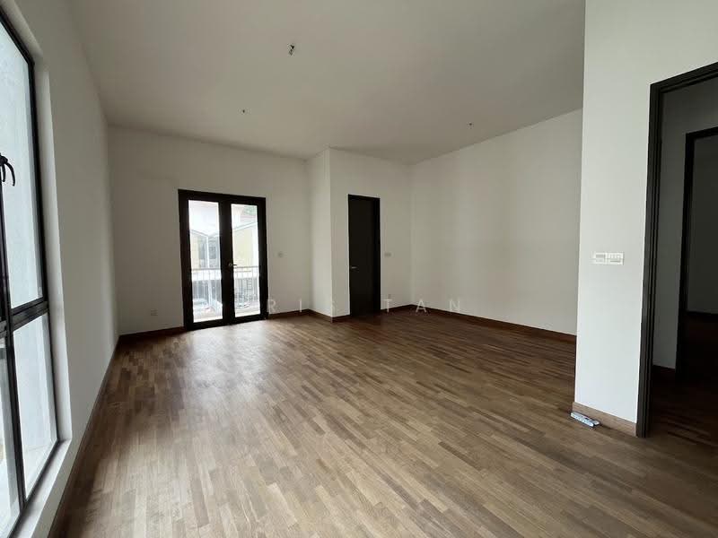 Rumah Berkembar untuk Disewa di Taman Sutera (Kajang) - Kris Tan - Living Room - PropertyGuru.com.my
