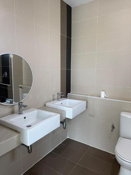 Semi-Detached House for Sale in Telok Panglima Garang (Selangor) - Selina Lee - Bathroom - PropertyGuru.com.my