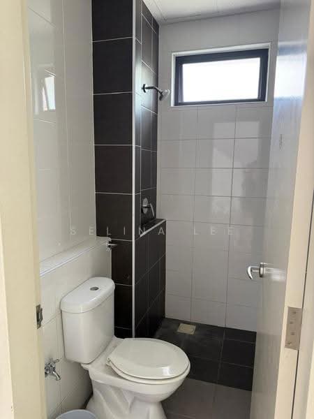 Semi-Detached House for Sale in Telok Panglima Garang (Selangor) - Selina Lee - Bathroom - PropertyGuru.com.my