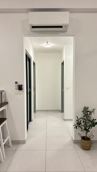 Service Residence for Rent at Sinaran @ Utropolis - Afiqah zaidi - Corridor - PropertyGuru.com.my