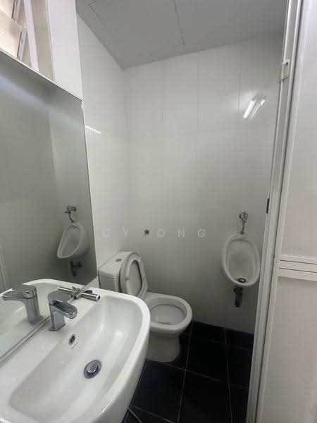 Service Residence for Sale at Maritime Suite - CY Ong - Bathroom - PropertyGuru.com.my