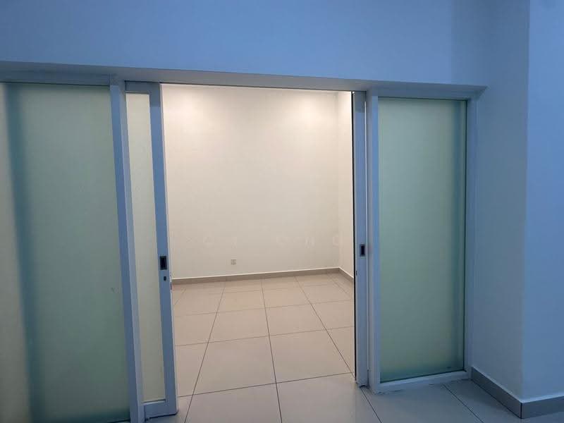 Service Residence for Sale at Maritime Suite - CY Ong - Interior - PropertyGuru.com.my