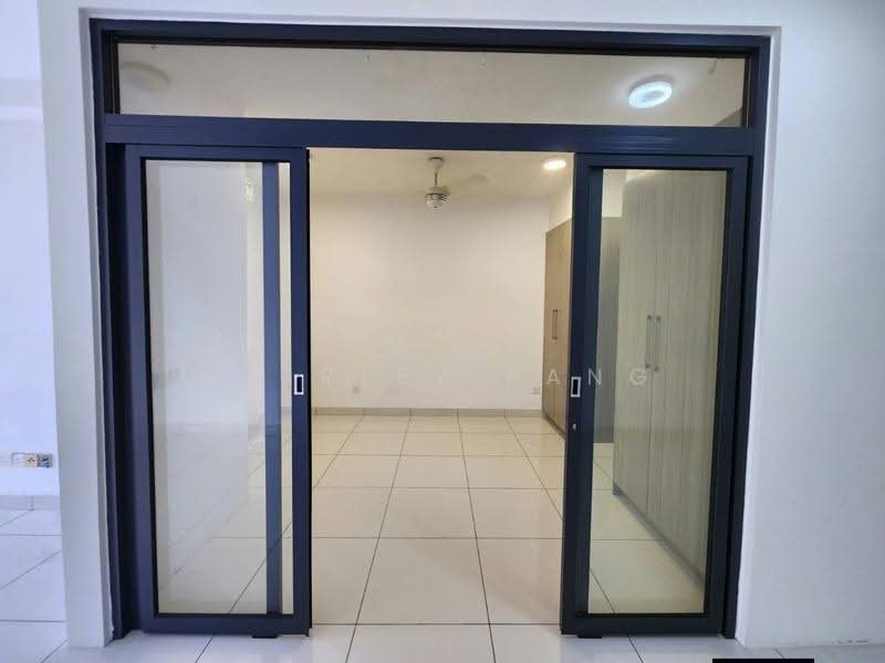 Service Residence for Sale at Residences @ 1 Tebrau - Shirley Pang - Entrance - PropertyGuru.com.my